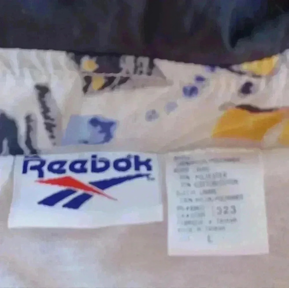 Reebok Vintage 90's Abstract  pattern Windbreaker Sports Jacket - Picture 12 of 16